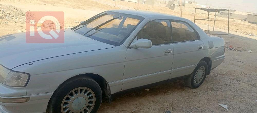 تويوتا كراون